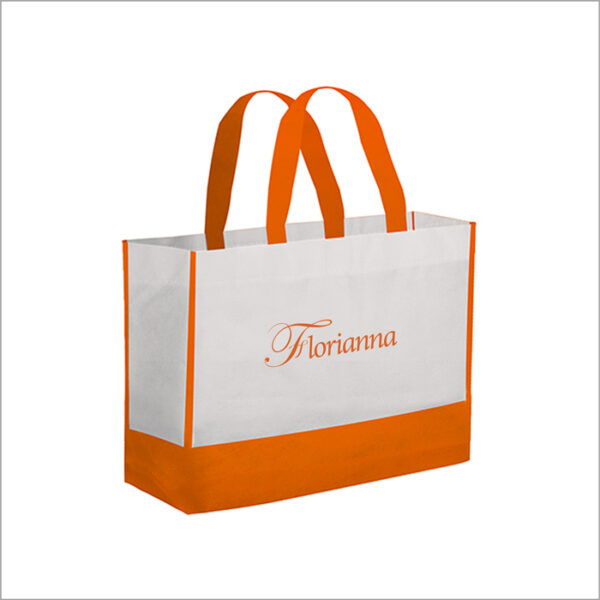 Shopper in TNT